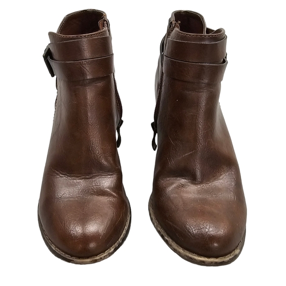 Michael by Michael Shannon Ankle Boots Womens Size 5.5 Brown Heeled Faux Leather - Picture 2 of 13